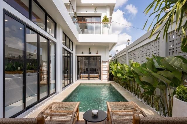 Villa in Canggu, Bali, Indonesia — 2 bedrooms — photo 1