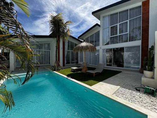 Villa in Ungasan, Bali, Indonesia — 2 bedrooms — photo 1