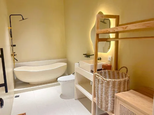 Villa in Другой, Bali, Indonesia — 4 bedrooms — photo 8