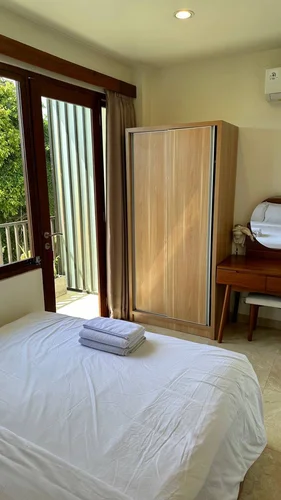 Apartment in Canggu, Bali, Indonesia — 3 bedrooms — photo 7