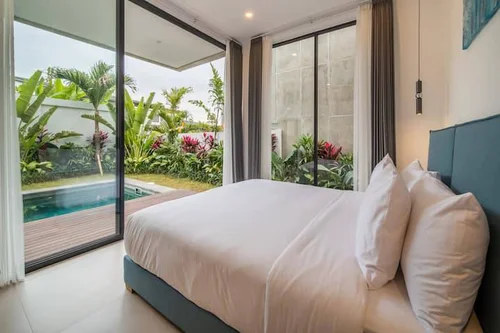 Villa in Canggu, Bali, Indonesia — 3 bedrooms — photo 4