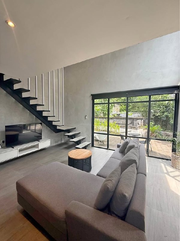 Loft in Canggu, Bali, Indonesia — 1 bedroom — photo 1