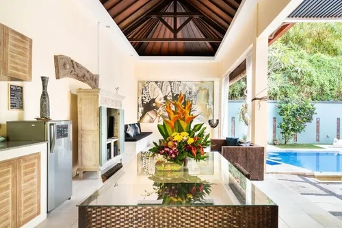 Villa in Canggu, Bali, Indonesia — 2 bedrooms — photo 5