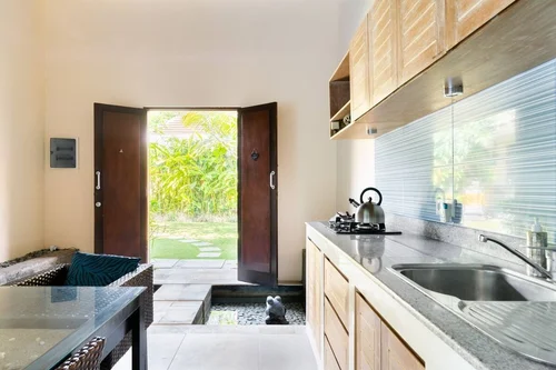 Villa in Canggu, Bali, Indonesia — 2 bedrooms — photo 4