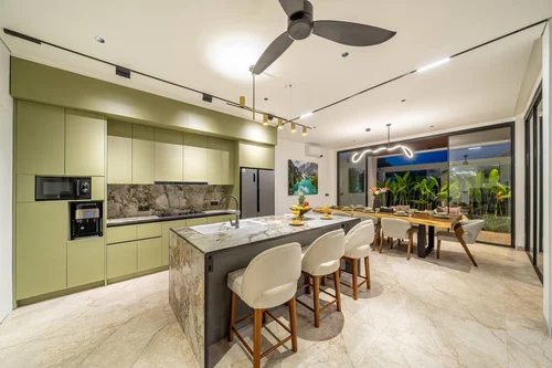 Villa in Ubud, Bali, Indonesia — 3 bedrooms — photo 4
