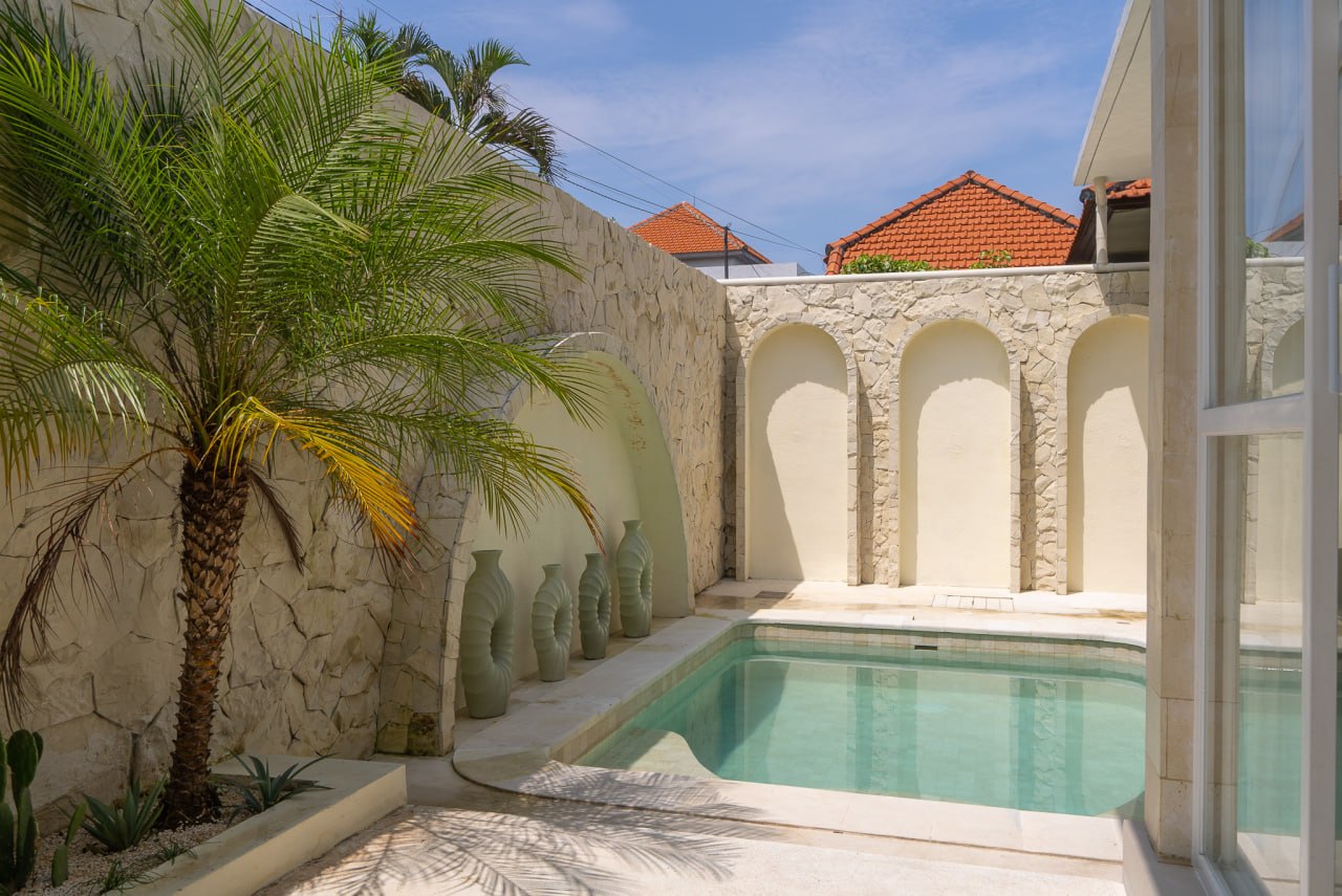 Villa in Seminyak, Bali, Indonesia — 2 bedrooms — photo 1