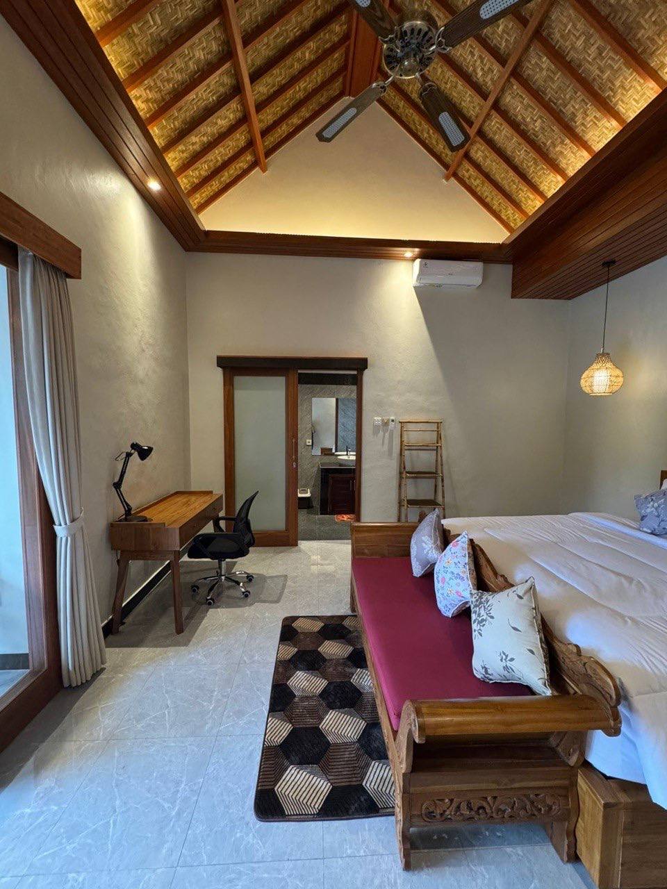 Villa in Ubud, Bali, Indonesia — 1 bedroom — photo 1