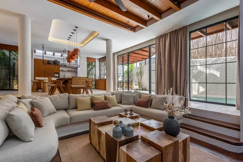 Villa in Canggu, Bali, Indonesia — 3 bedrooms — photo 10