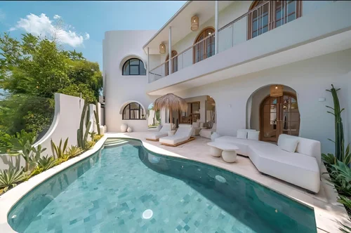 Villa in Canggu, Bali, Indonesia — 4 bedrooms — photo 1
