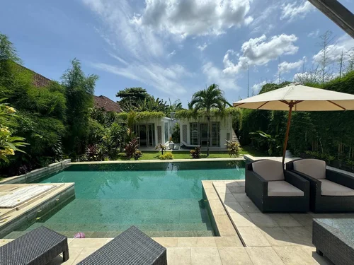 Villa in Umalas, Bali, Indonesia — 4 bedrooms — photo 3