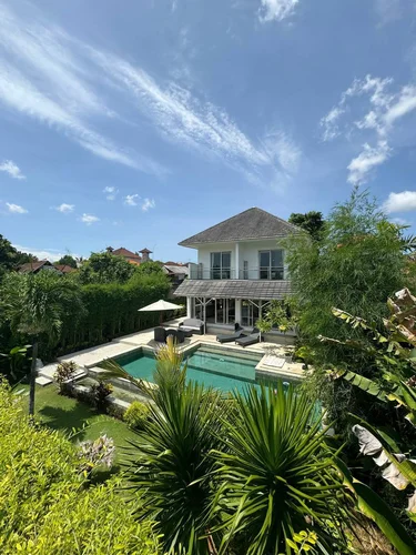 Villa in Umalas, Bali, Indonesia — 4 bedrooms — photo 2