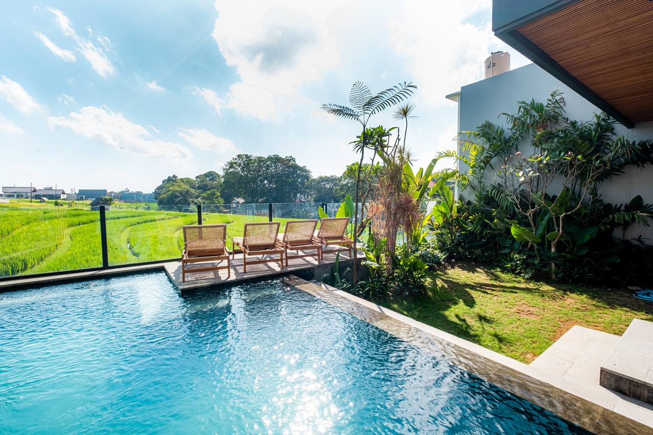 Villa in Canggu, Bali, Indonesia — 3 bedrooms — photo 1