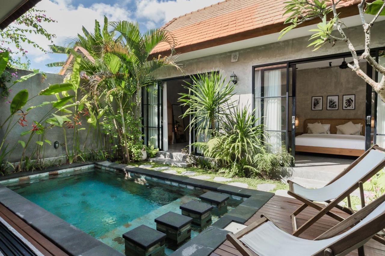 Villa in Canggu, Bali, Indonesia — 2 bedrooms — photo 1