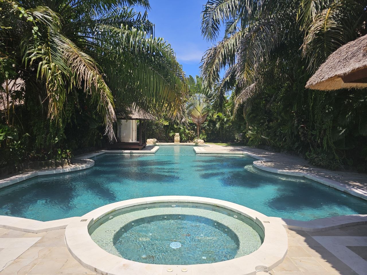 Villa, Bali, Indonesia — 3 bedrooms — photo 1