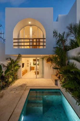 Villa in Kuta, Bali, Indonesia — 1 bedroom — photo 1