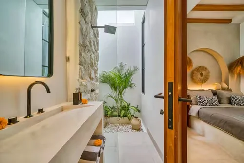 Villa, Bali, Indonesia — 2 bedrooms — photo 5