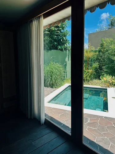 Villa in Uluwatu, Bali, Indonesia — 1 bedroom — photo 4