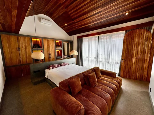 Villa in Ubud, Bali, Indonesia — 6 bedrooms — photo 3