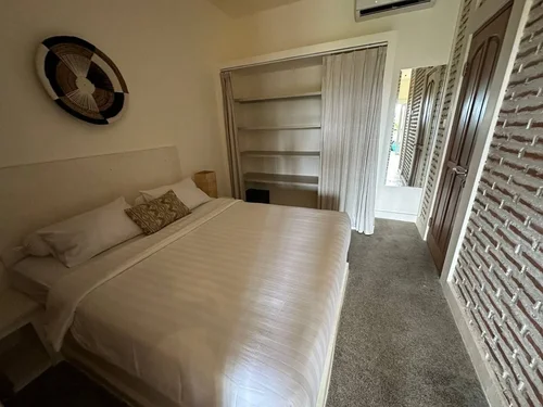 Guest House in Kerobokan, Bali, Indonesia — 1 bedroom — photo 6