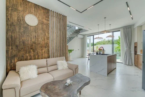 Villa in Kuta, Bali, Indonesia — 3 bedrooms — photo 4