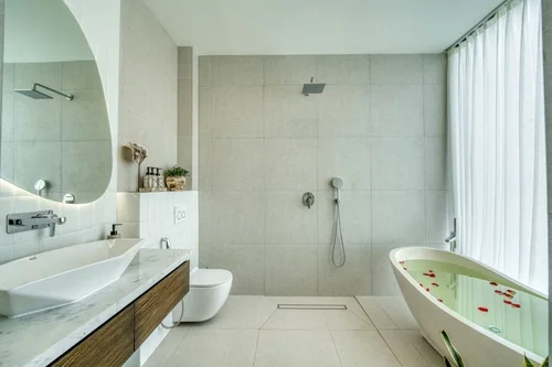 Villa in Kuta, Bali, Indonesia — 3 bedrooms — photo 7