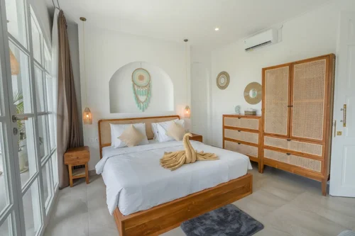 Villa in Canggu, Bali, Indonesia — 3 bedrooms — photo 5