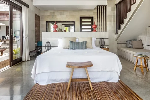Villa in Uluwatu, Bali, Indonesia — 3 bedrooms — photo 2