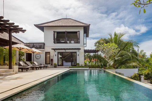 Villa in Uluwatu, Bali, Indonesia — 3 bedrooms — photo 5