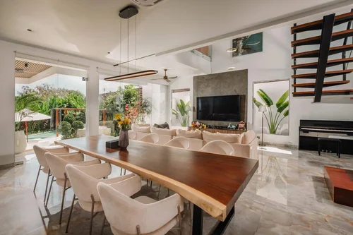 Villa in Canggu, Bali, Indonesia — 4 bedrooms — photo 9