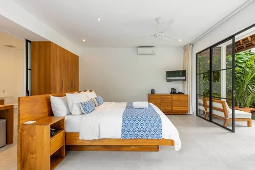 Villa in Umalas, Bali, Indonesia — 1 bedroom — photo 6