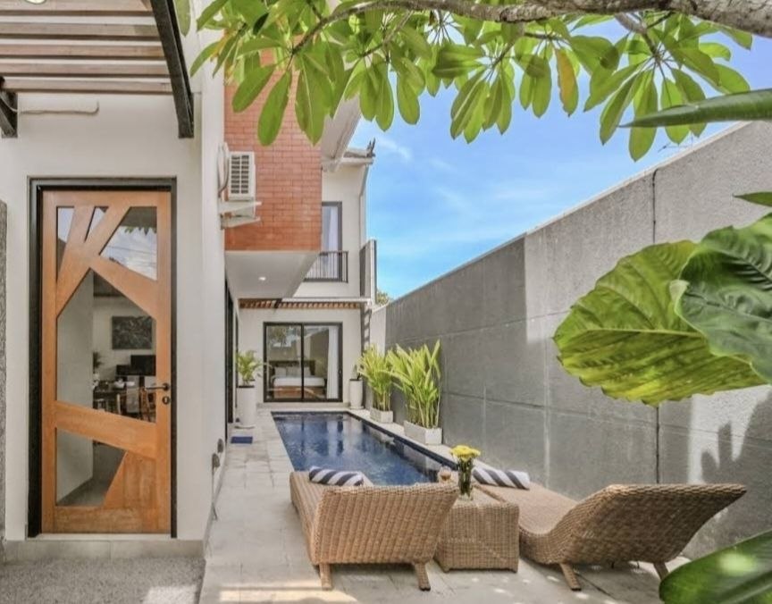 Villa in Canggu, Bali, Indonesia — 3 bedrooms — photo 1