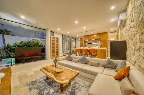 Villa in Uluwatu, Bali, Indonesia — 3 bedrooms — photo 5