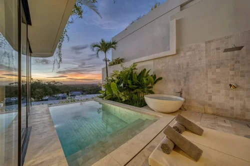 Villa in Uluwatu, Bali, Indonesia — 3 bedrooms — photo 8