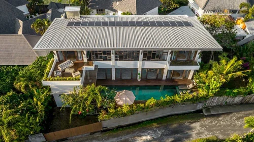 Villa, Bali, Indonesia — 4 bedrooms — photo 10