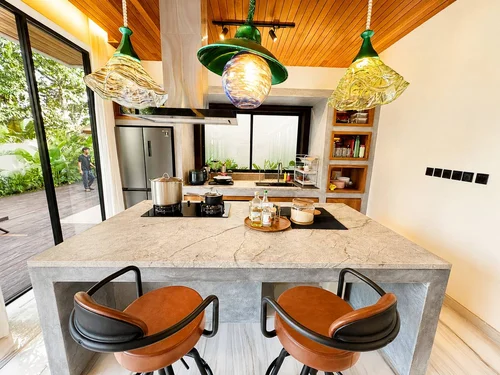Villa in Ubud, Bali, Indonesia — 4 bedrooms — photo 4