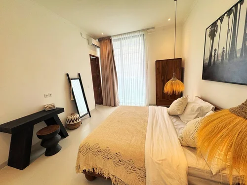 Villa in Canggu, Bali, Indonesia — 2 bedrooms — photo 4