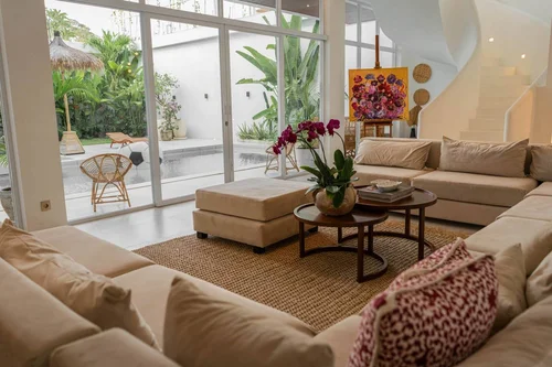 Villa in Sanur, Bali, Indonesia — 4 bedrooms — photo 2
