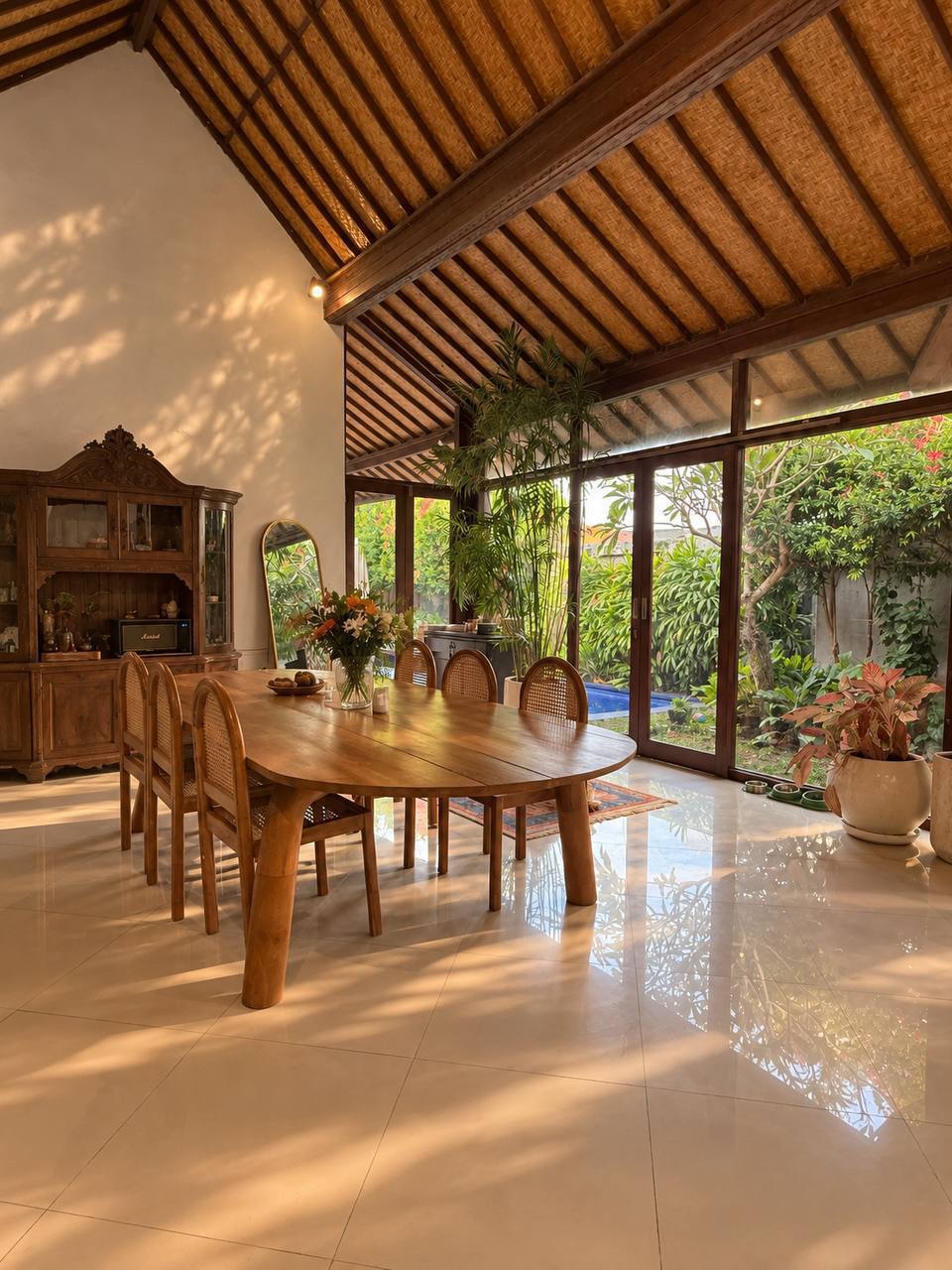 Villa in Umalas, Bali, Indonesia — 3 bedrooms — photo 1
