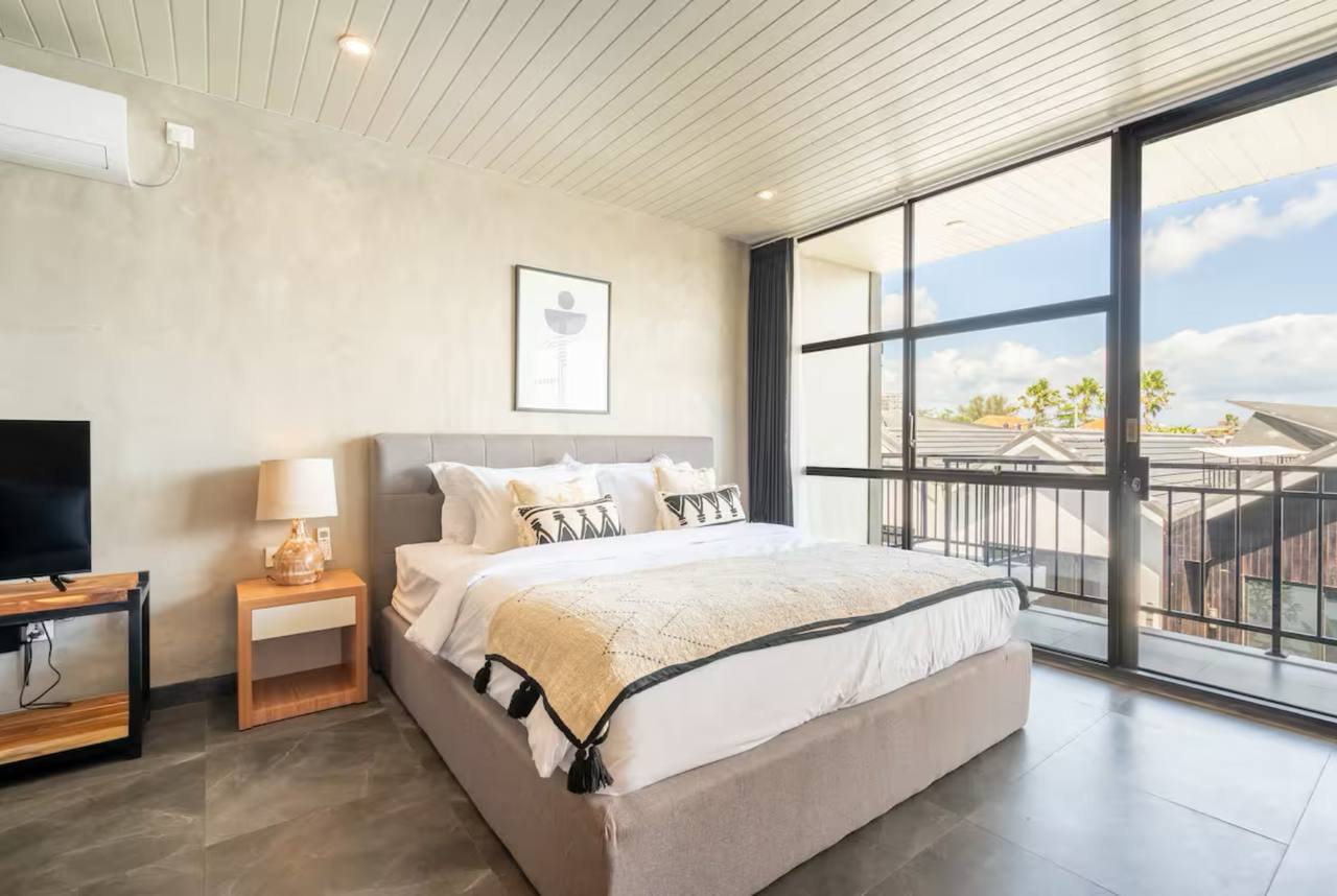 Apartment in Canggu, Bali, Indonesia — 1 bedroom — photo 1
