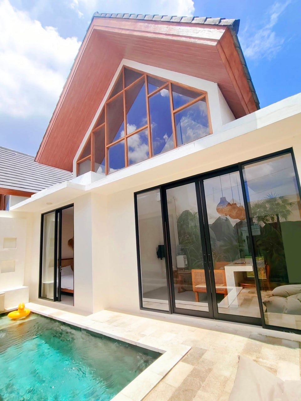 Villa in Seminyak, Bali, Indonesia — 2 bedrooms — photo 1