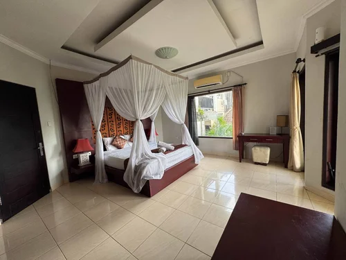 Villa in Gianyar, Bali, Indonesia — 4 bedrooms — photo 5