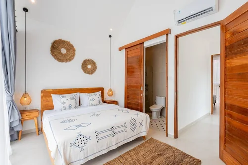 Villa in Canggu, Bali, Indonesia — 2 bedrooms — photo 3