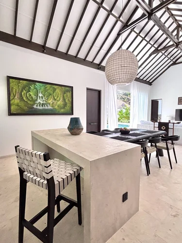 Villa in Uluwatu, Bali, Indonesia — 2 bedrooms — photo 2