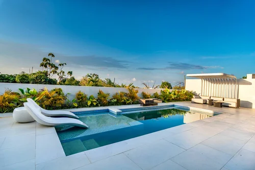 Villa in Uluwatu, Bali, Indonesia — 2 bedrooms — photo 1