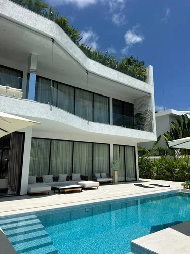 Villa in Umalas, Bali, Indonesia — 3 bedrooms — photo 1