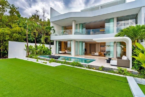 Villa in Uluwatu, Bali, Indonesia — 3 bedrooms — photo 2