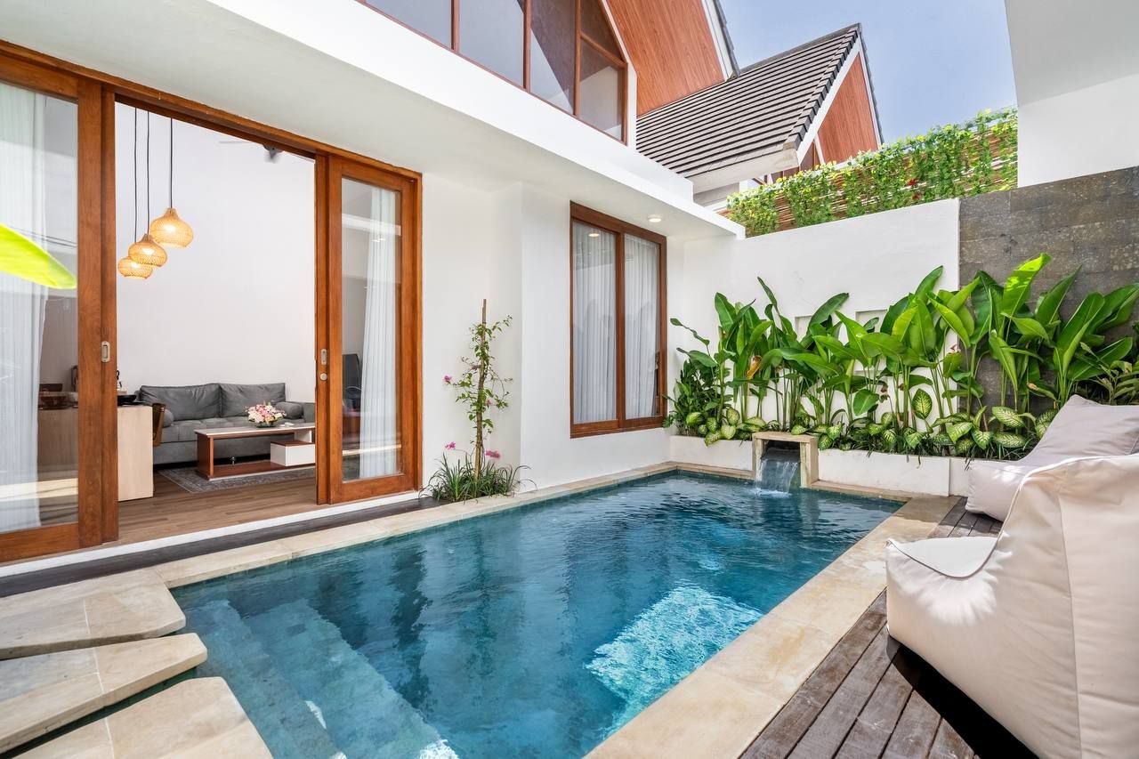 Villa in Seminyak, Bali, Indonesia — 2 bedrooms — photo 1