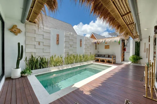 Villa in Seminyak, Bali, Indonesia — 2 bedrooms — photo 2