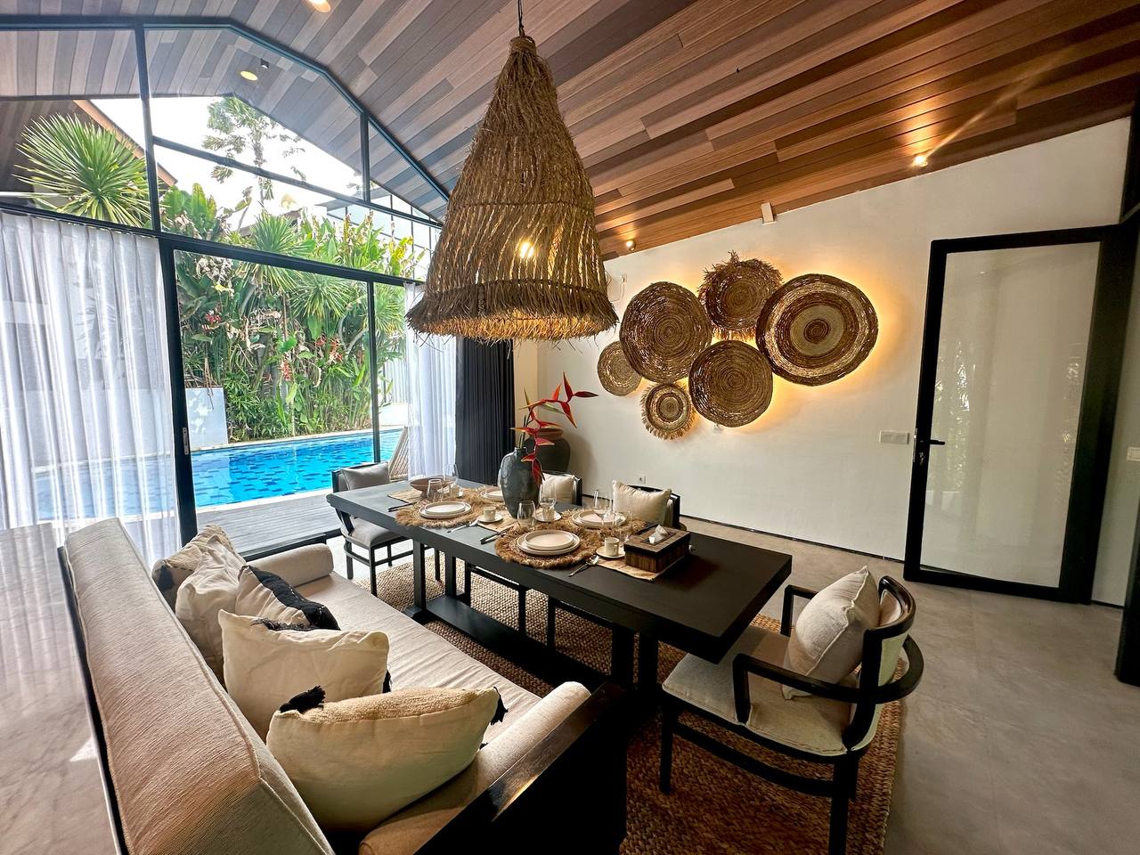 Villa in Nusa Dua, Bali, Indonesia — 2 bedrooms — photo 1