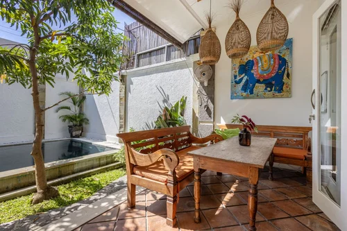 Villa in Umalas, Bali, Indonesia — 3 bedrooms — photo 4
